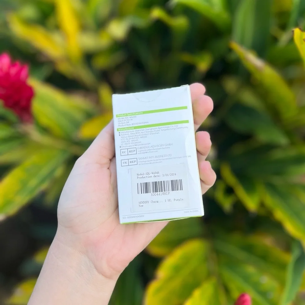 BNIB NEWDERY Watch Wireless Charger • Purple